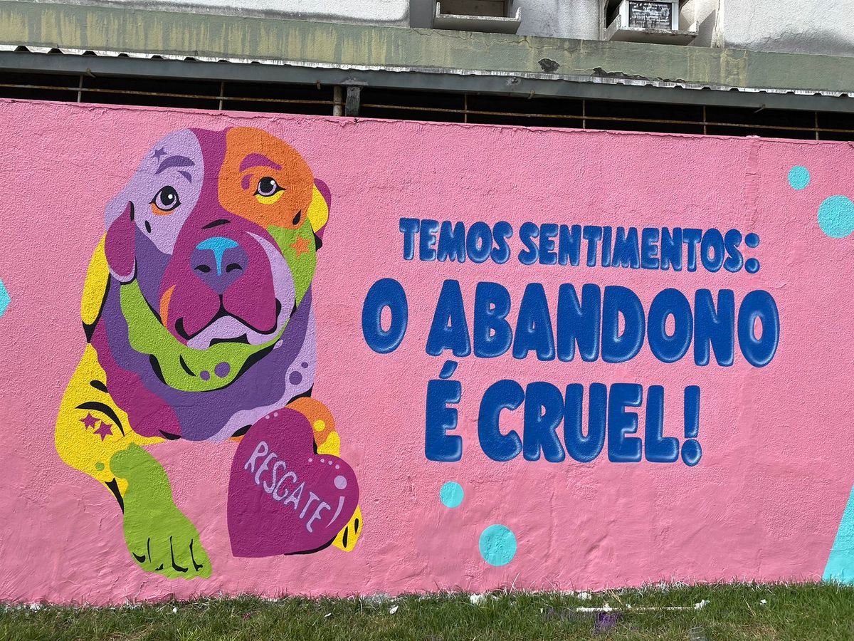 Mural “Amor de 4 Patas”, em Vitória por ICORES