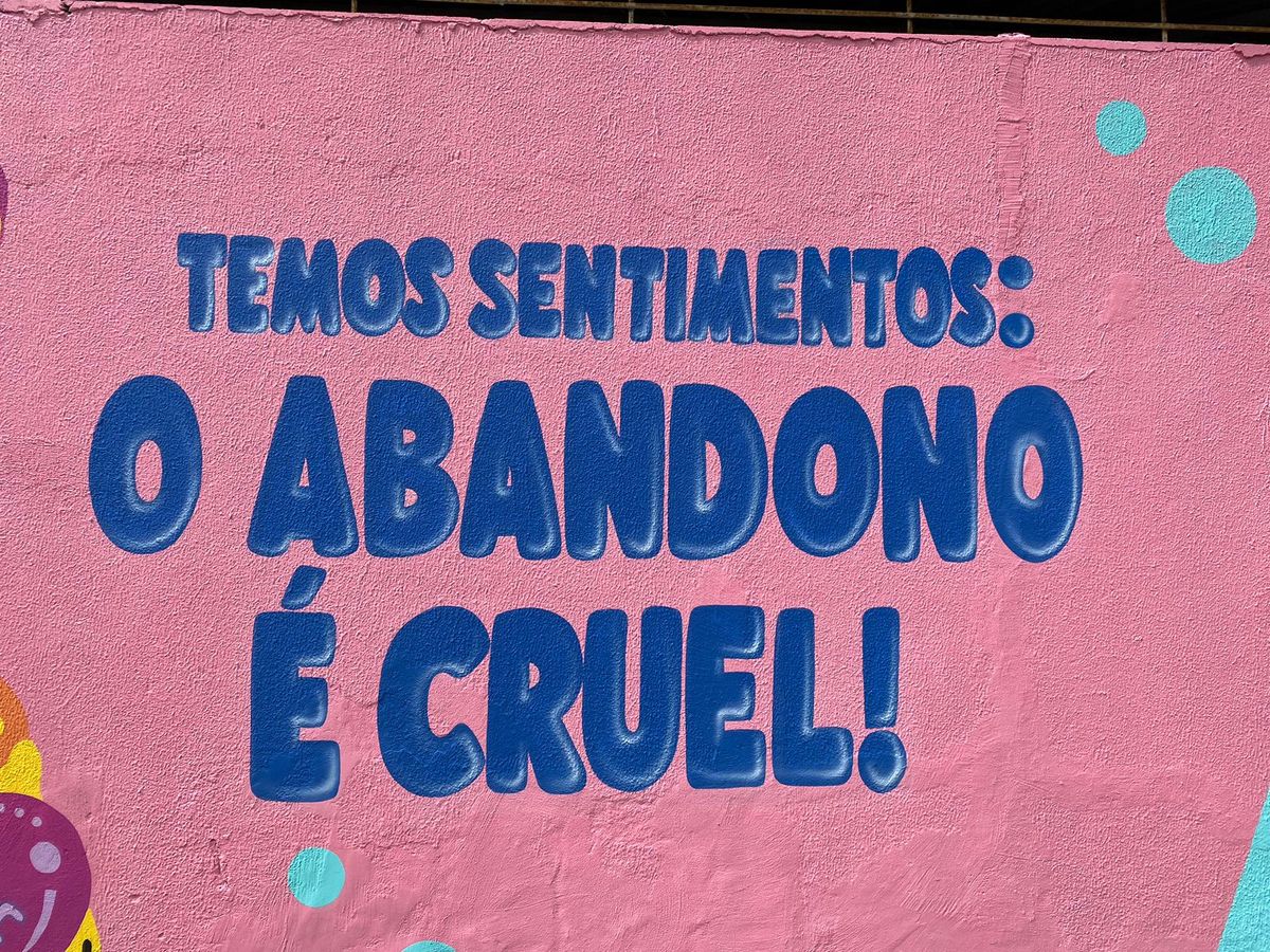 Mural “Amor de 4 Patas”, em Vitória por ICORES