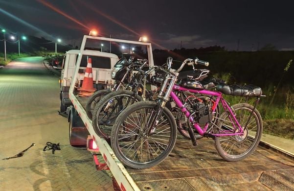 Bicicletas motorizadas apreendidas em Viana