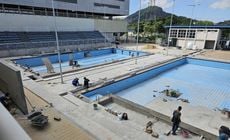 Foram dois adiamentos e uma rescisão de contrato desde o início das obras, em agosto de 2022; quase dois anos depois, as piscinas serão entregues à população