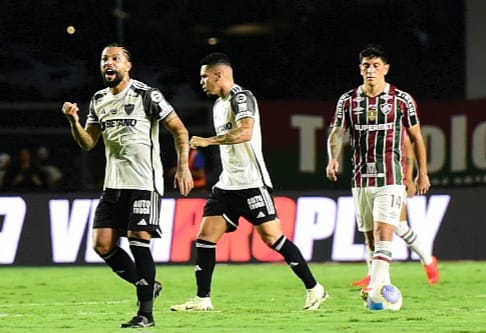 Fluminense e Atlético-MG empatam no Kleber Andrade por Carlos Alberto Silva
