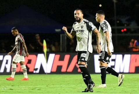 Fluminense e Atlético-MG empatam no Kleber Andrade por Carlos Alberto Silva