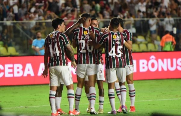 Fluminense e Atlético-MG empatam no Kleber Andrade por Carlos Alberto Silva