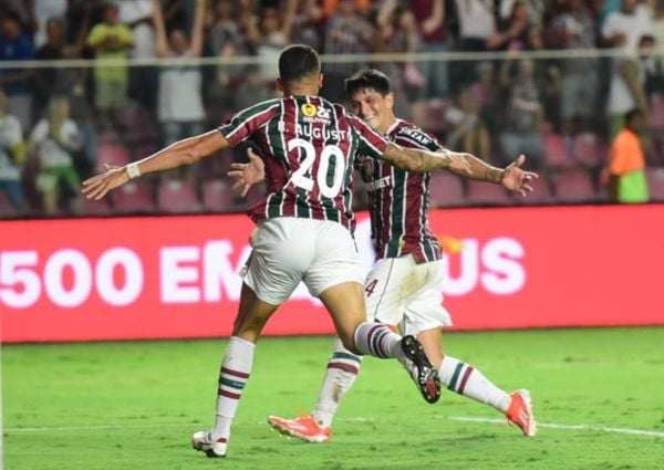 Fluminense e Atlético-MG empatam no Kleber Andrade por Carlos Alberto Silva