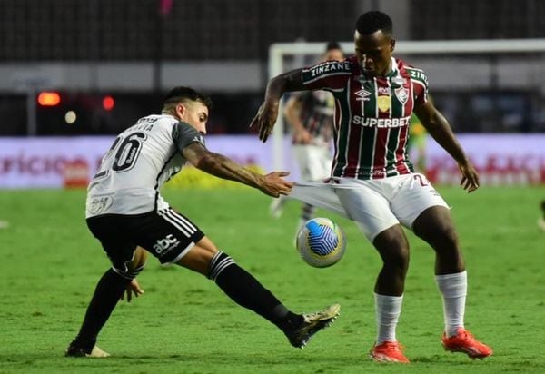 Fluminense e Atlético-MG empataram em 2 a 2 no Kleber Andrade