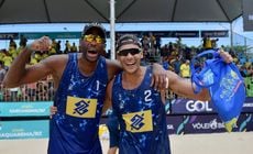 Atletas moram há mais de um ano em Vila Velha e representam o Clube Aest nas competições que disputam