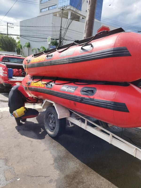 Bombeiros do ES encontram cenas de destruição e ajudam em resgates no RS por Reprodução | Corpo de Bombeiros
