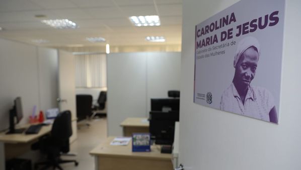 Movimento  Laço Branco amplia foco do enfrentamento à violência contra mulheres ao envolver homens no debate e na prevenção