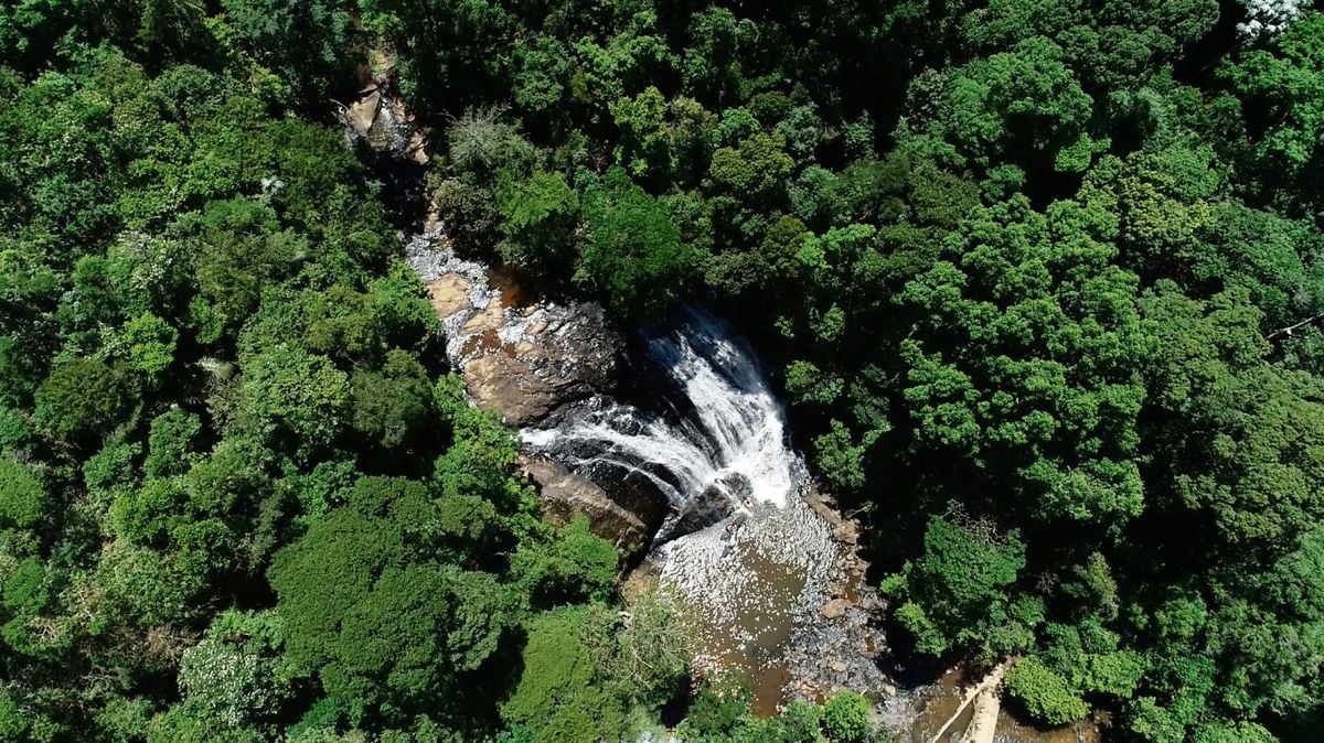 Cachoeira de Buenos Aires: R$ 5 para entrar por Luciney Araújo