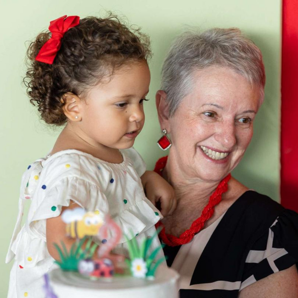 Mãe de Juana e sua filha, a pequena Elis por Arquivo Pessoal