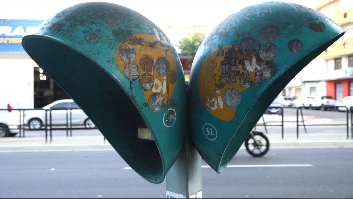 Orelhão em frente ao Instituto Federal do Espírito Santo (IFES) de Vitória.