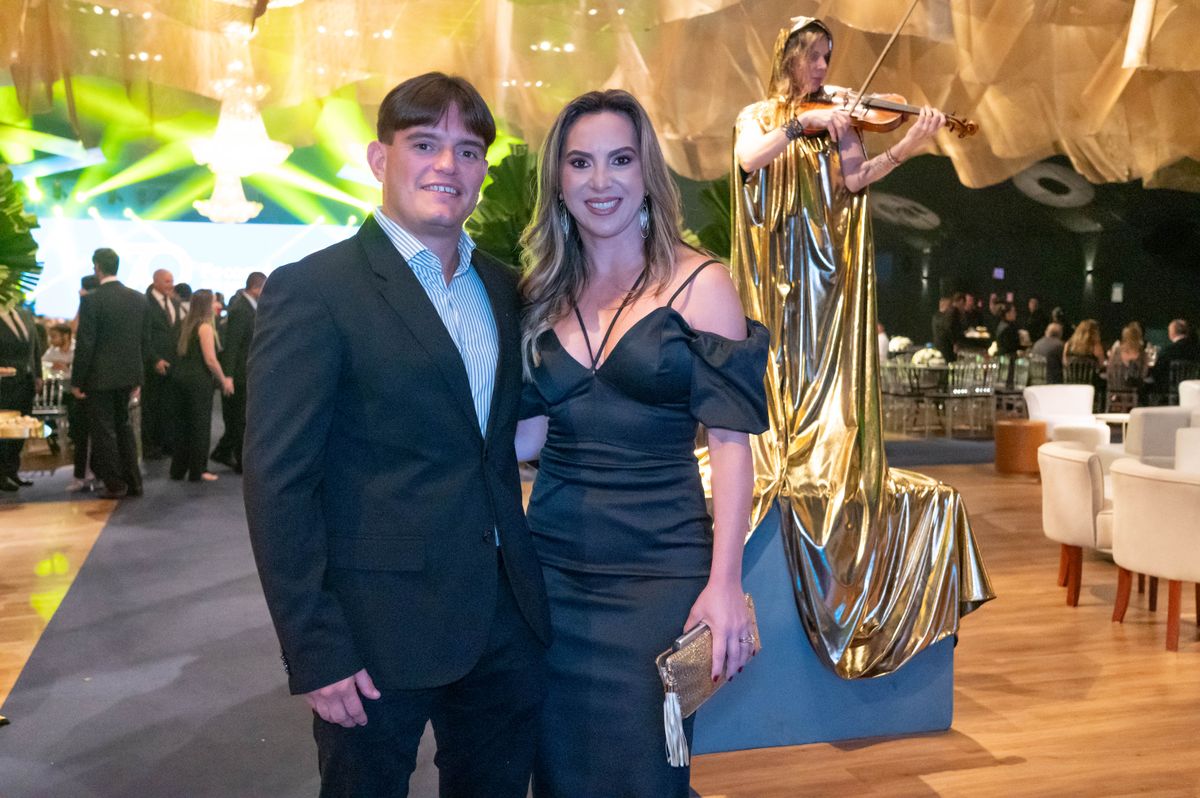 Bruno Campagnoli e  Cristhine Samorine