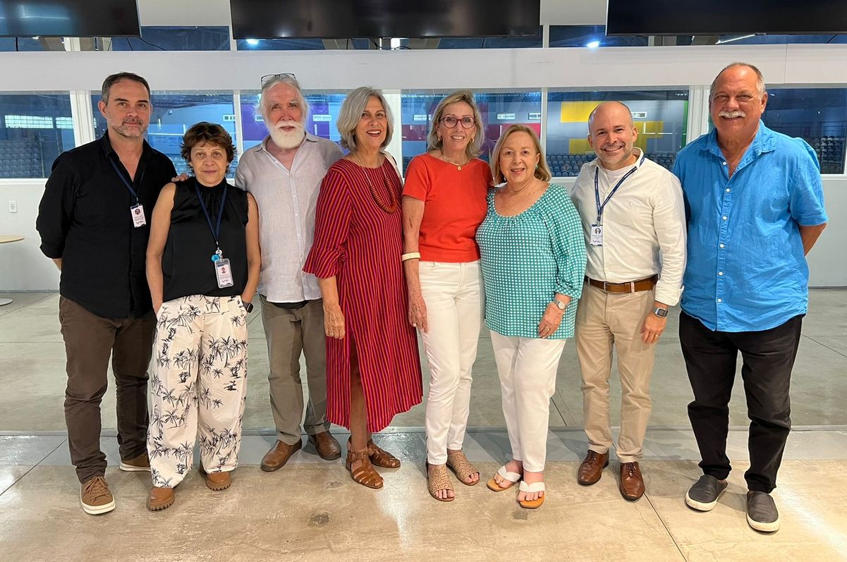 Marcelo Coelho, Dodora Freire, Álvaro Abreu, Carol, Ana Maria, Beatriz Lima, Cristiano Carvalho e José Augusto Loureiro