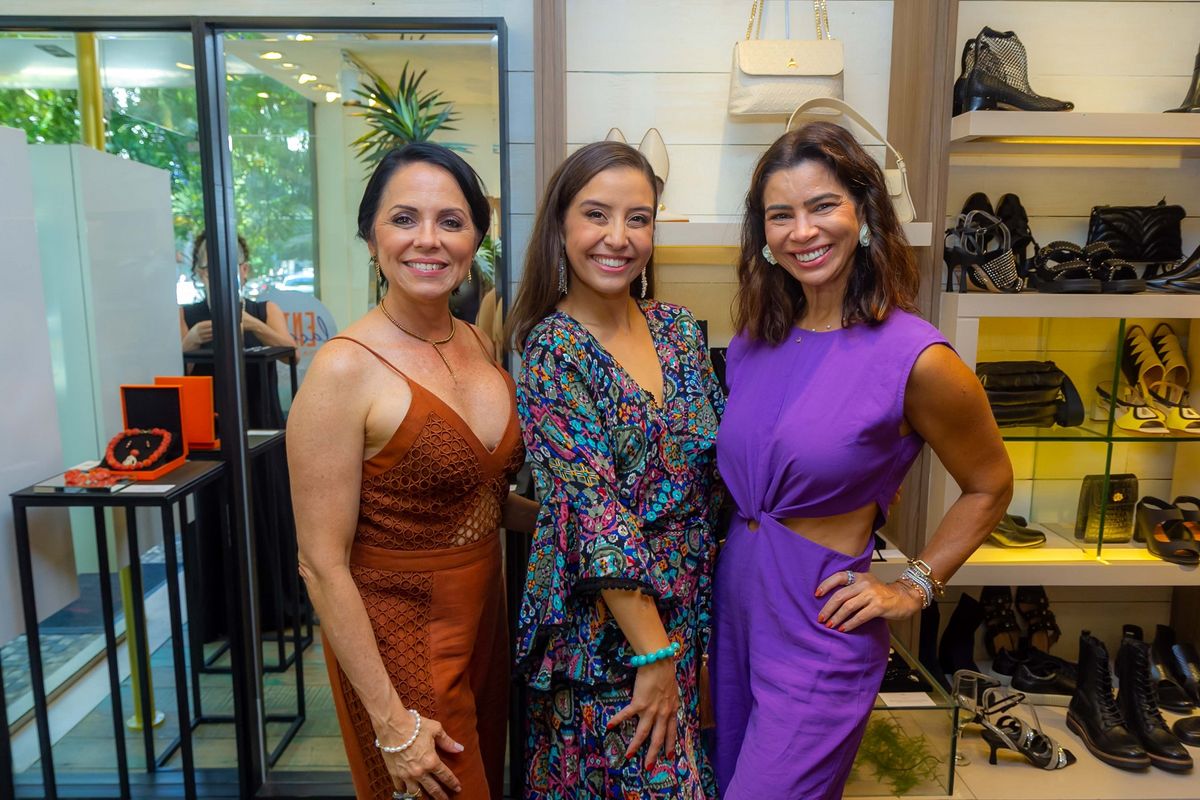 Roberta Puppin, Brenda Riva e Juliana Pralon