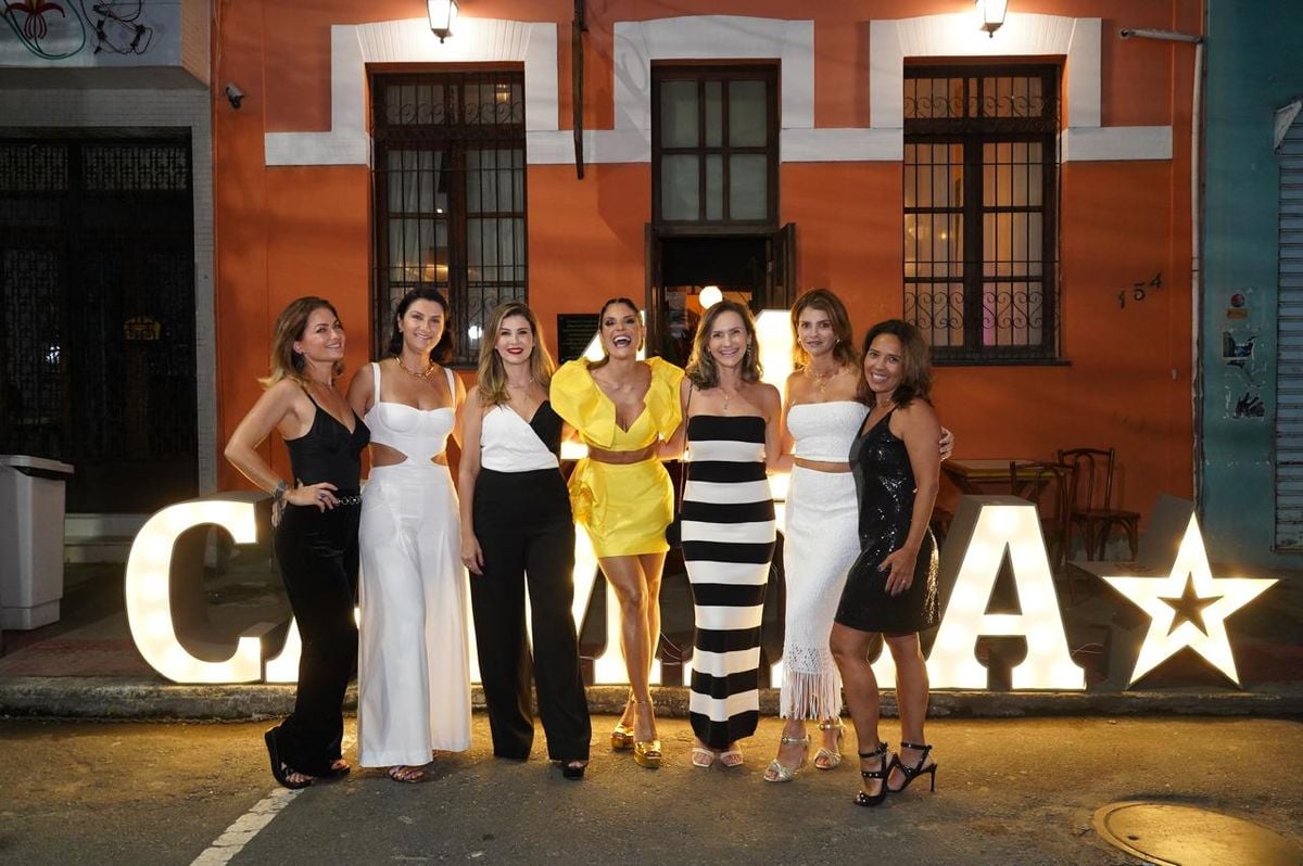 Kamila Zamprogno, Simone Reisen, Iracema Neves, eu , Alessandra Cassini , Camila Pitanga e Queula