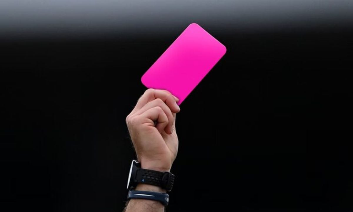 Cartão rosa terá foco no protocolo de suspeita de traumatismo cranioencefálico ou concussão cerebral