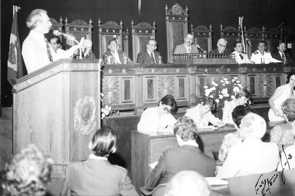 Roberto Valadão enquanto deputado estadual de 1979 a 1983