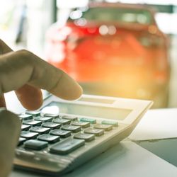 Levantamento da Trillia aponta alta de 3,3% no acumulado do ano e estabilidade no crédito veicular