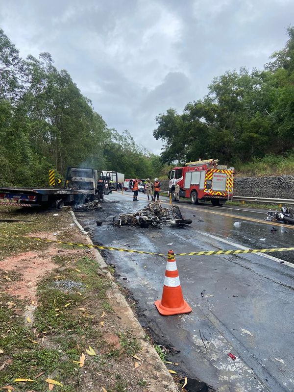 Grave acidente com morte na BR 101, em Aracruz por Reprodução/Redes Sociais