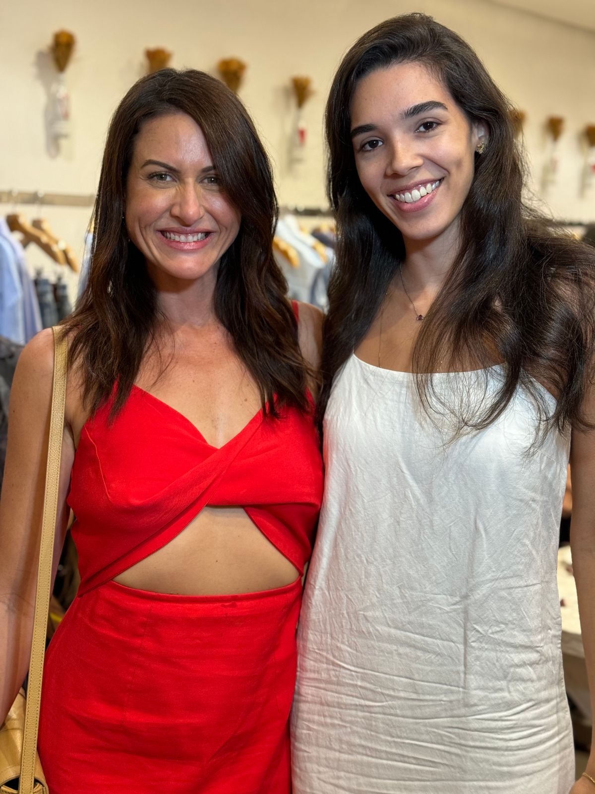 Thais Novaes e Ana Moreira 