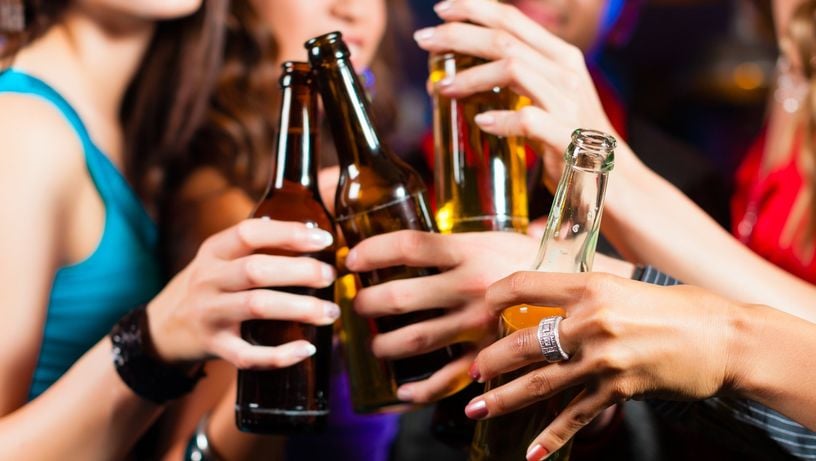 Como calcular a quantidade de cerveja por pessoa em eventos
