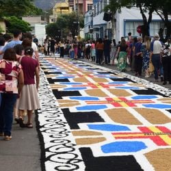 Celebração de Corpus Christi ocorre na próxima quinta-feira (19) e há cidade da Grande Vitória que terá feriadão de seis dias