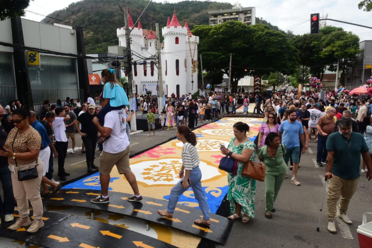 Festa de Corpus Christi, em Castelo, Sul do ES por Carlos Alberto Silva