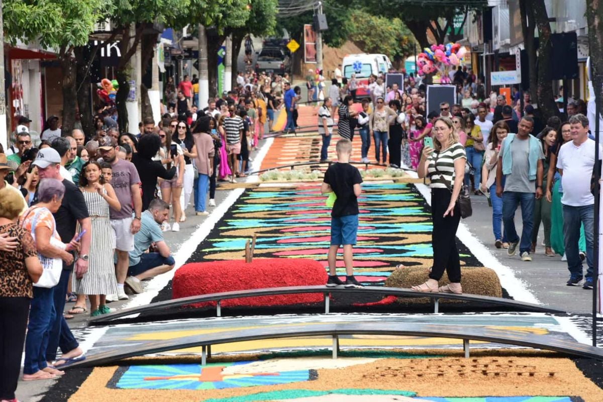 Festa de Corpus Christi, em Castelo, Sul do ES por Carlos Alberto Silva