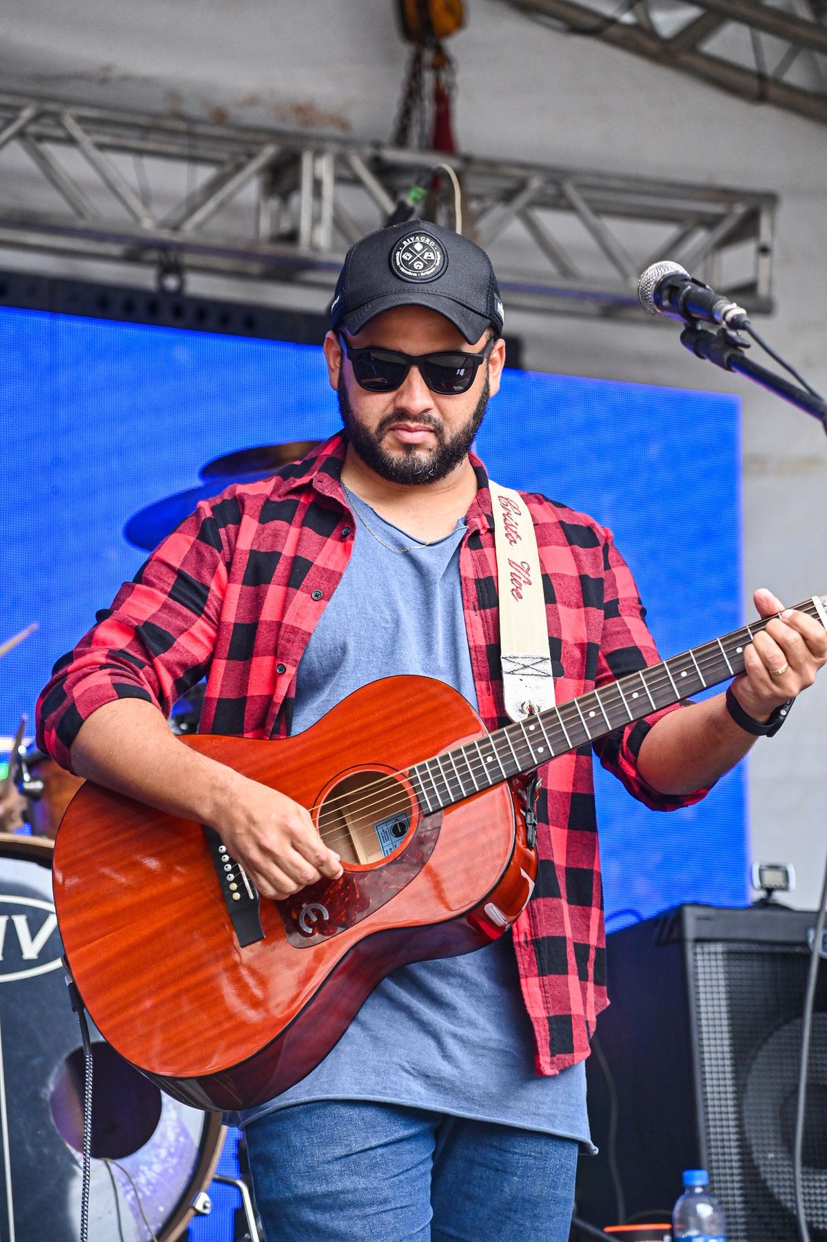 Rock da Tarde, em Alegre, agitou o primeiro dia de festival  por Arthur Louzada