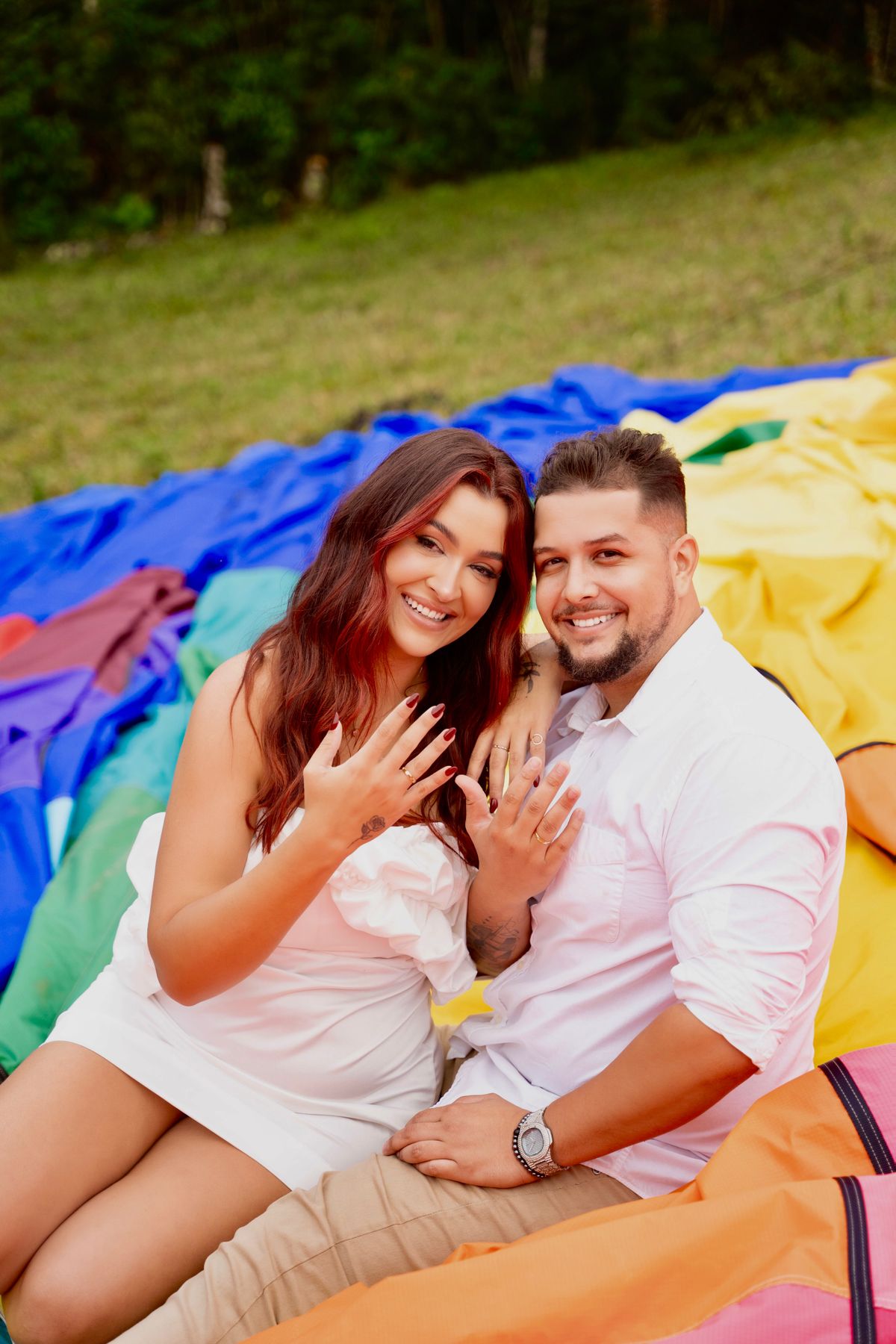 Yanca Koppe disse sim ao cantor sertanejo Mateus Matos em meio às nuvens por  Rondinely Quintino