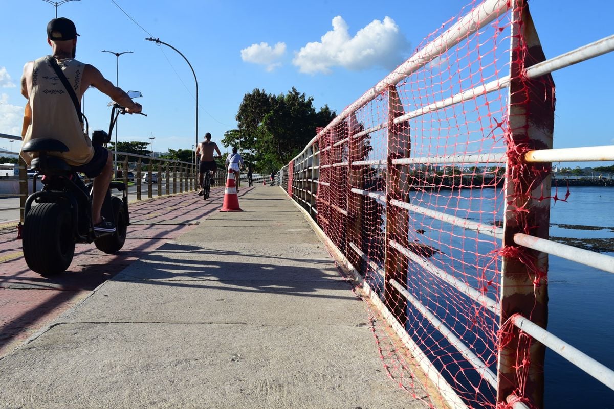 Prefeitura de Vitória faz manutenção de Ponte de Camburi, comprometida por ferrugem  por Ricardo Medeiros