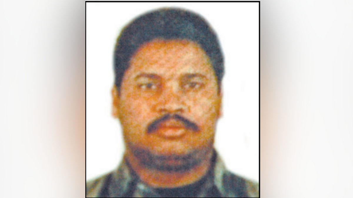 Soldado Neto foi morto com seis tiros