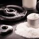 Imagem - Massa muscular: 7 benefícios da creatina e como inseri-la na dieta