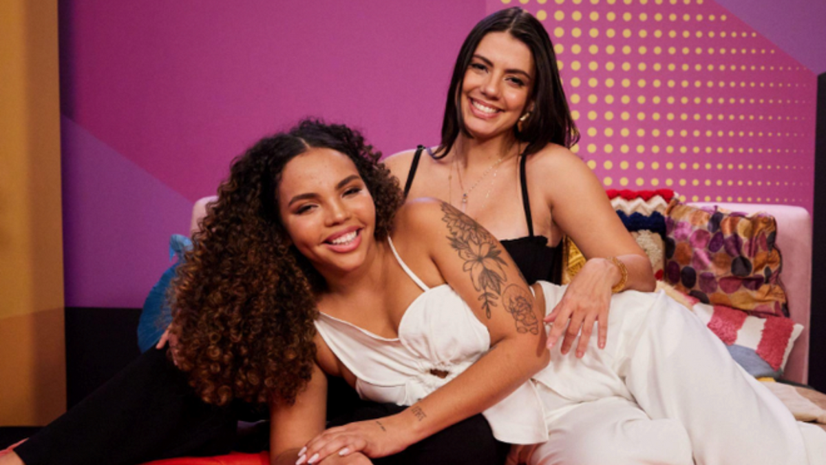 Giovanna Pitel e Fernanda Bande apresentam o talk show 