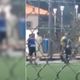Imagem - Árbitro leva soco e ameaça jogador com arma em partida de futebol na Serra