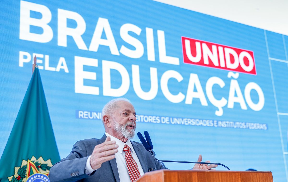 Presidente da República, Luiz Inácio Lula da Silva, durante reunião com Reitores de Universidades e Institutos Federais, no Palácio do Planalto