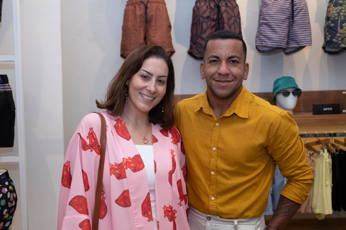 Carol Veiga e Yuri Brian