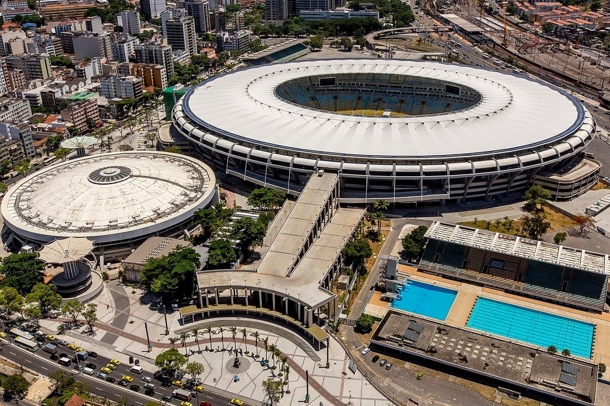 Maracanã em 2014 durante os preparativos para a Copa do Mundo
