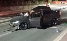 Acidente aconteceu na Avenida Guanabara; vítima ferida contou para a polícia que antes do acidente tentou fazer uma ultrapassagem, mas havia voltado para a pista de origem
