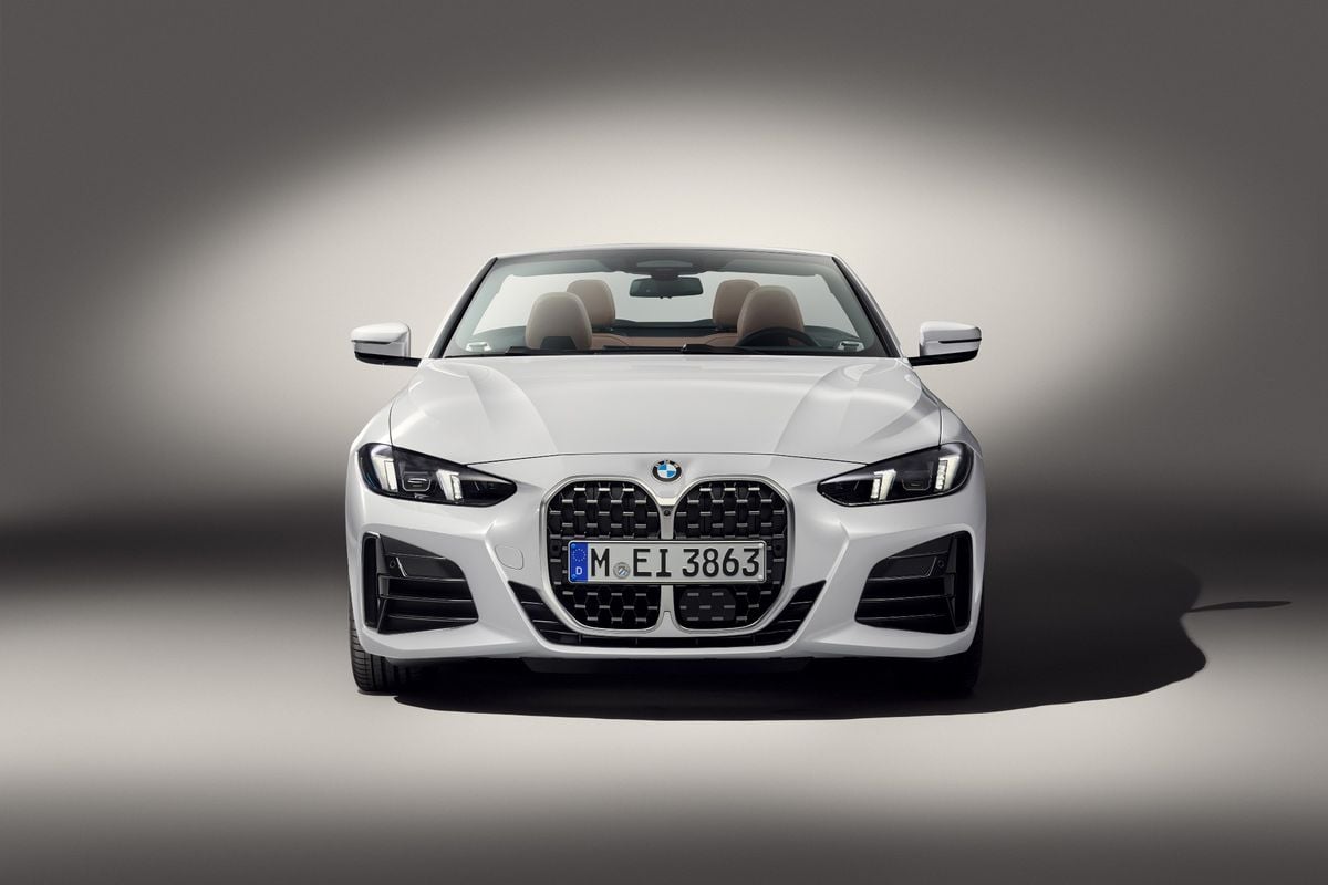 BMW 420i Cabrio por BMW/Divulgação