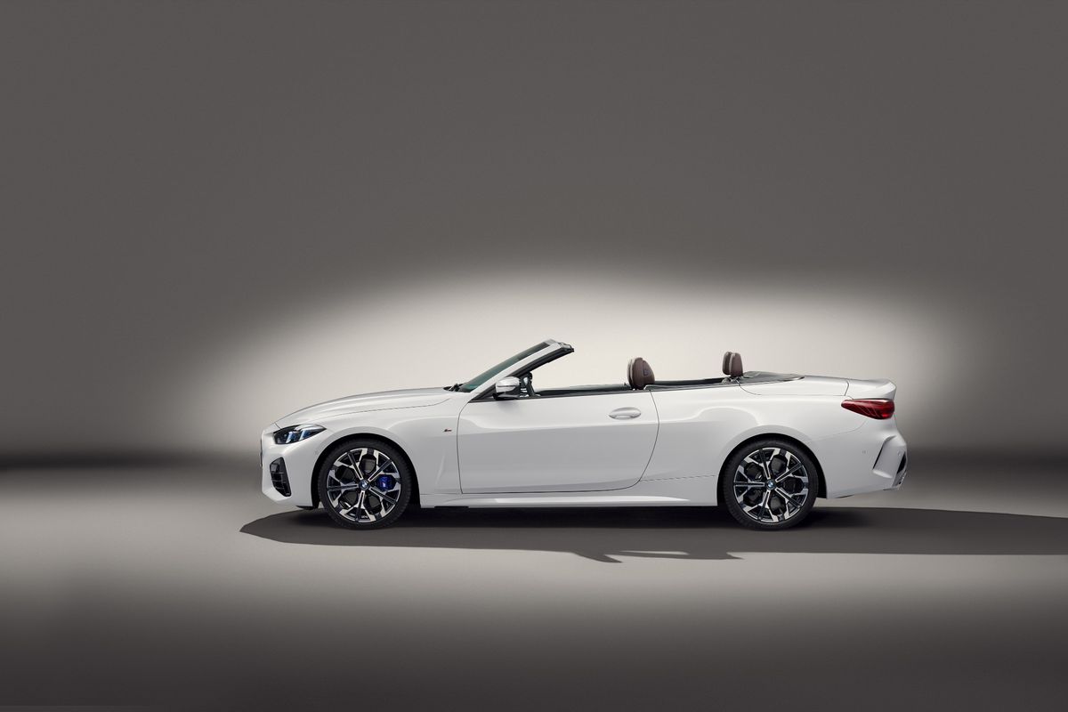 BMW 420i Cabrio por BMW/Divulgação