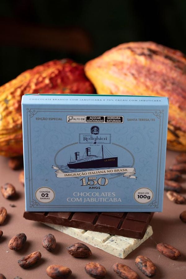 Chocolate com jabuticaba especial para os 150 anos da Imigração Italiana no Brasil da Capitão Redighieri, em Santa Teresa