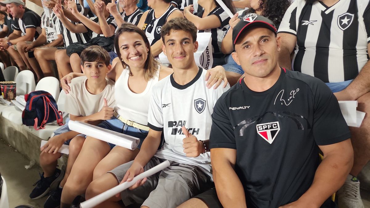 AFamília alvinegra, mas com um tricolor 