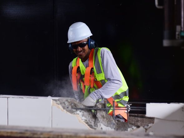 Cabines do pedágio da Terceira Ponte são demolidas em Vitória por Ricardo Medeiros