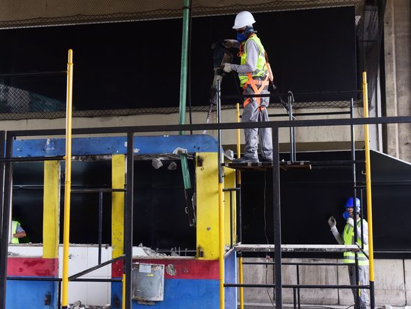 Cabines do pedágio da Terceira Ponte são demolidas em Vitória por Ricardo Medeiros