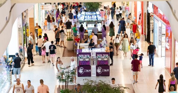 Supermercados, shoppings e hemocentros funcionarão de forma especial no próximo dia 6; já ruas de lazer e ciclofaixas de Vitória estarão suspensas, devido ao maior fluxo de veículos