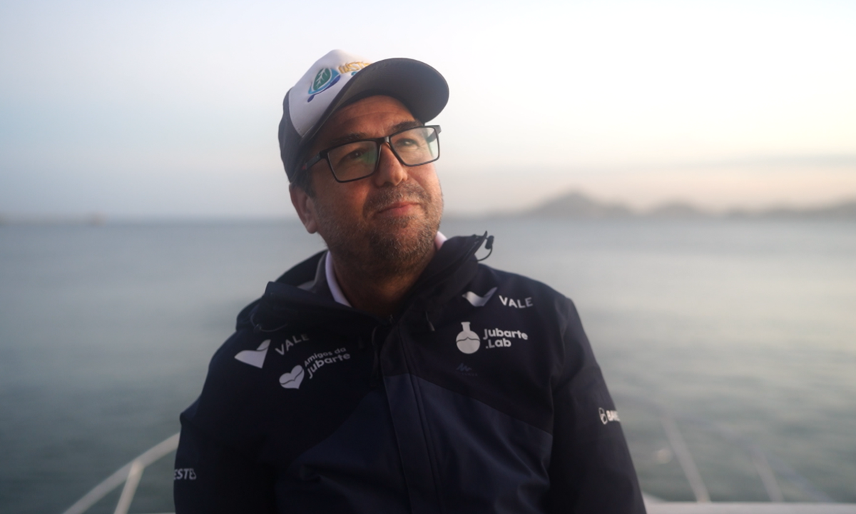 Sandro Firmino, diretor do projeto Amigos da Jubarte