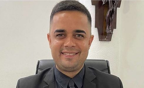 Léo Camargo vai tentar o comando do Executivo municipal pela primeira vez; empresário exerce o cargo de vereador da cidade