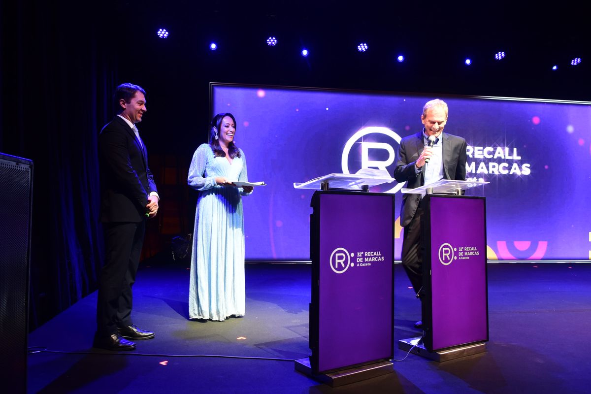 32 Recall de Marcas A Gazeta  por Carlos Alberto Silva