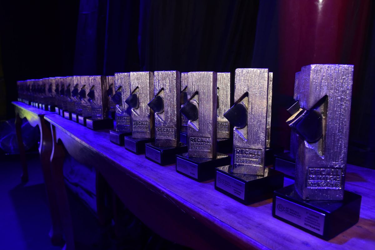 32 Recall de Marcas A Gazeta  por Carlos Alberto Silva